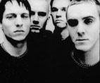 Raised Fist en concert