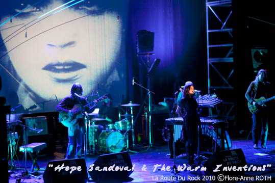 Hope Sandoval And The Warm Inventions (La Route du Rock 2010) en concert