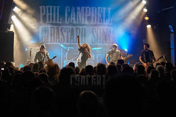 Phil Campbell And The Bastard Sons + 4Links en concert