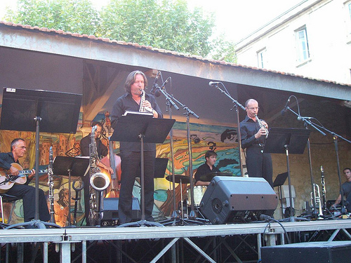Festival de Big Band de Pertuis Jour 2 : Paul Chéron Sextet Invite Nadia Cambours + Ping Machine (Festival de Big Band) en concert