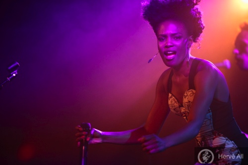 The Noisettes + Battant + Kap Bambino + Slice & Soda + Telepathe  (Printemps de Bourges 2009) en concert