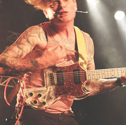 Thee Oh Sees (This Is Not A Love Song Festival 2015) en concert