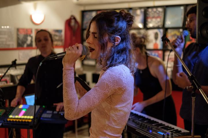 Lonny Montem + Refuge + Malvina Meinier (Gentil Disquaire Tour) en concert