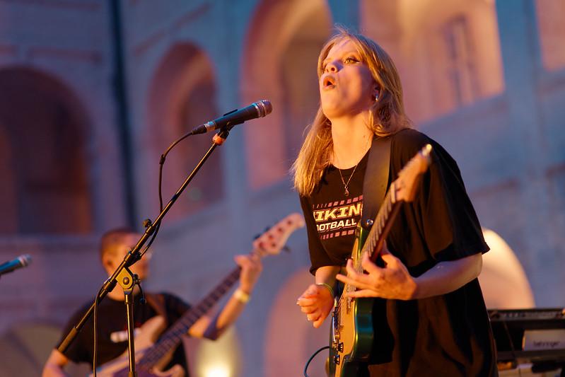 Treaks + Big Wett + Almond Butyl en concert