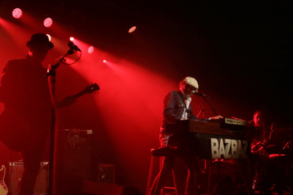 Matj&eacute;, Camille Bazbaz en concert