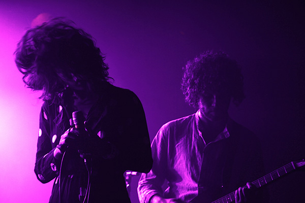 Eut, Crocodiles en concert