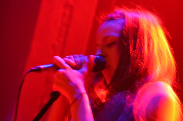 Francesca Belmont & Friends (featuring Tricky) en concert