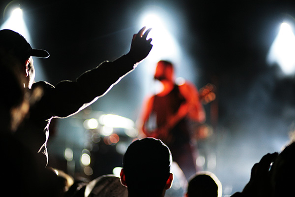 Les Musicales du pays de Saint Gilles, Cie Ernesto Barytoni, Les yeux d'la tete en concert