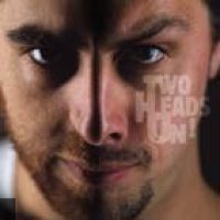 Two Heads On en concert