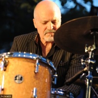 Aldo Romano en concert