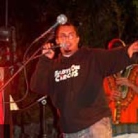 Babou B'Jalah en concert