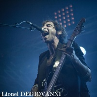Beware of darkness en concert
