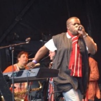 Dele Sosimi Afrobeat Orchestra en concert