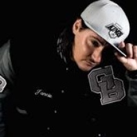 G&eacute;rard Baste en concert