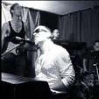 Gimenez-E en concert