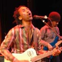 Daby Tour&eacute; en concert