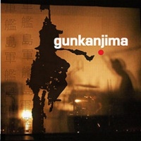 Gunkanjima en concert