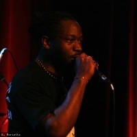 Iswhat ?!  en concert