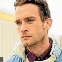 Marvin Jouno en concert