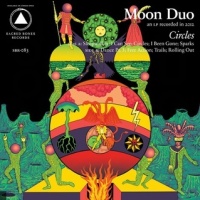 Moon Duo en concert