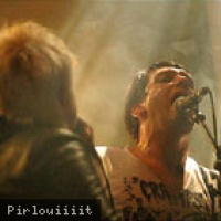 Fangs en concert