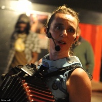 Miss Paillette en concert