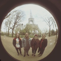 Penelope Isles en concert