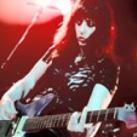 Penny Ikinger en concert