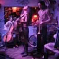 Rupa & the April Fishes en concert