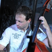 Sam Favreau en concert