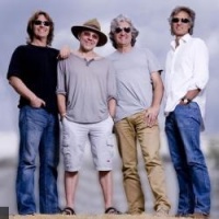 The Straits en concert