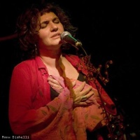 Sylvie Paz en concert